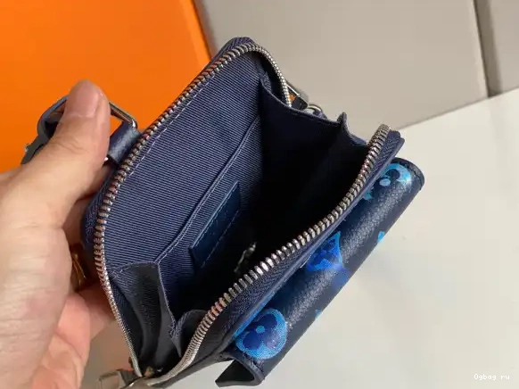 PHONE LOUIS VUITTON POUCH 0430